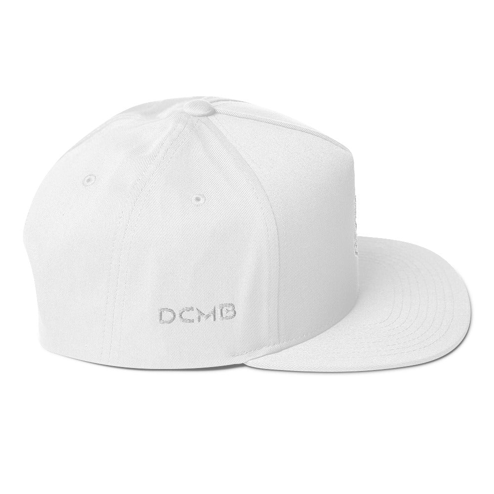 THE CROWDED LION Flat Bill Cap White on White